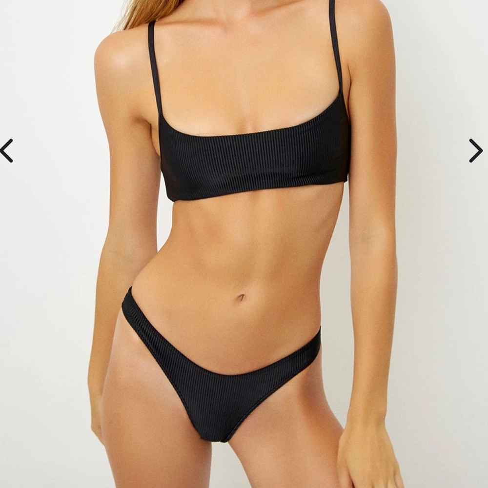 NWT Frankie’s Bikinis boots bottoms in black sz 12